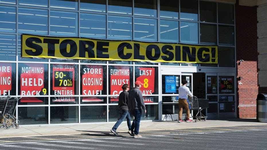 Bed Bath & Beyond store closing