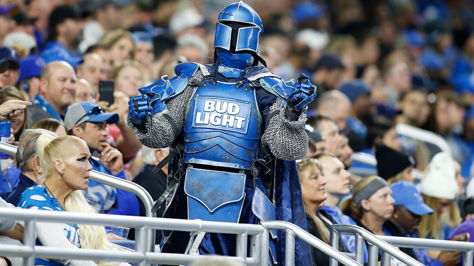 Bud Light Knight