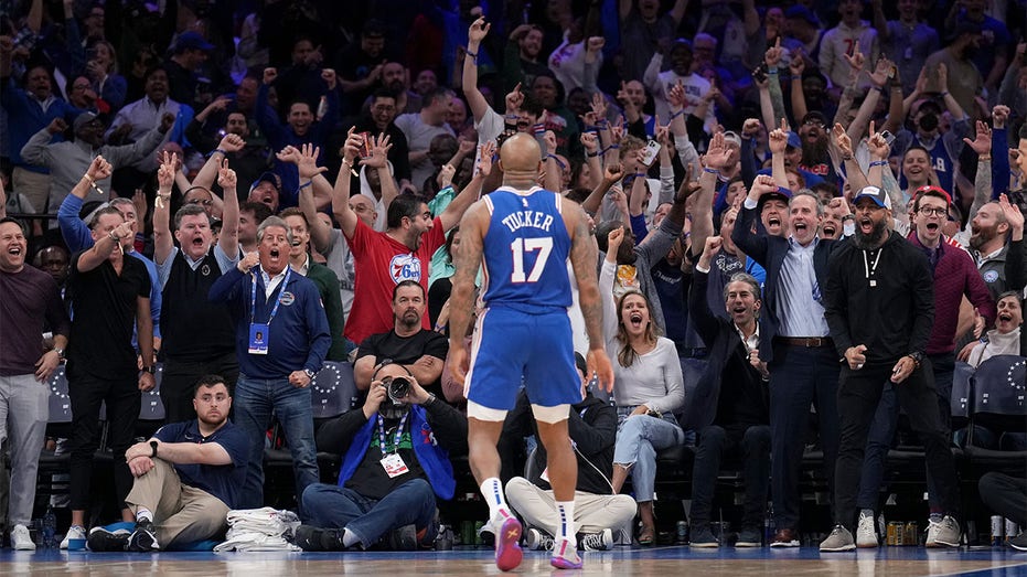 Sixers fans cheer PJ Tucker