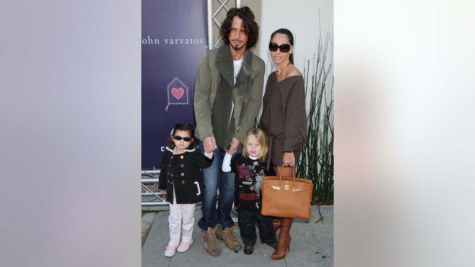 Chris Cornell with his family