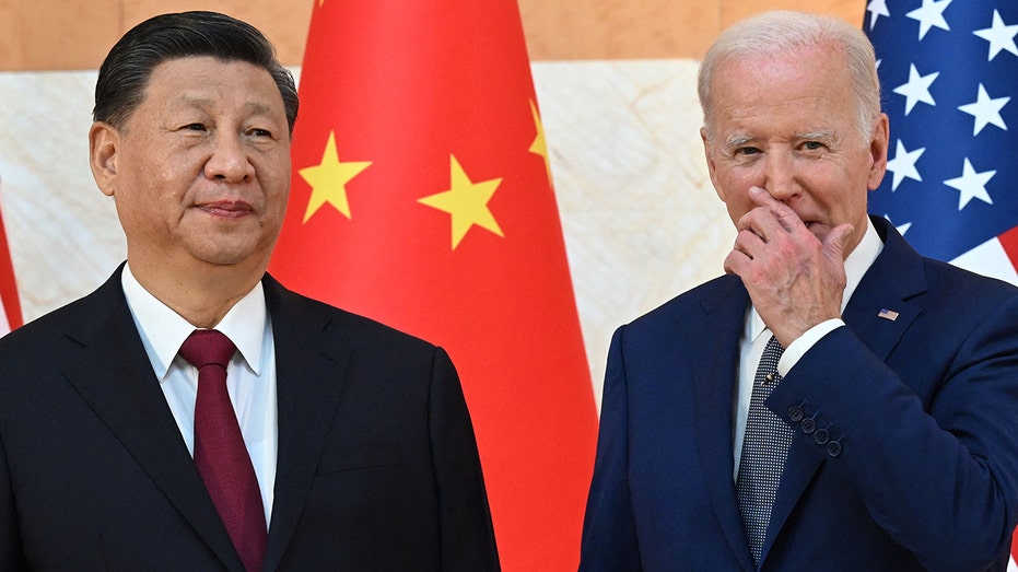 Joe Biden and Xi Jinping meet