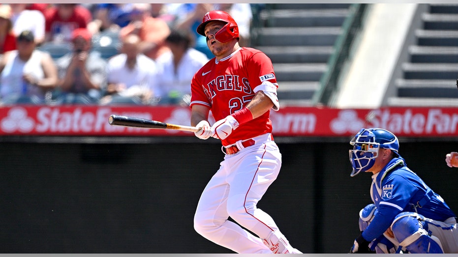 Mike Trout looks at hit