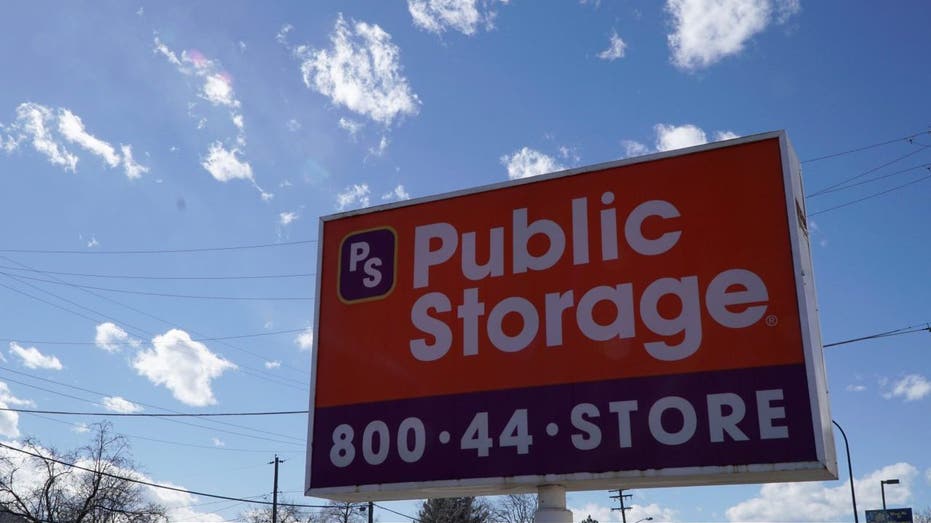 A Public Storage sign