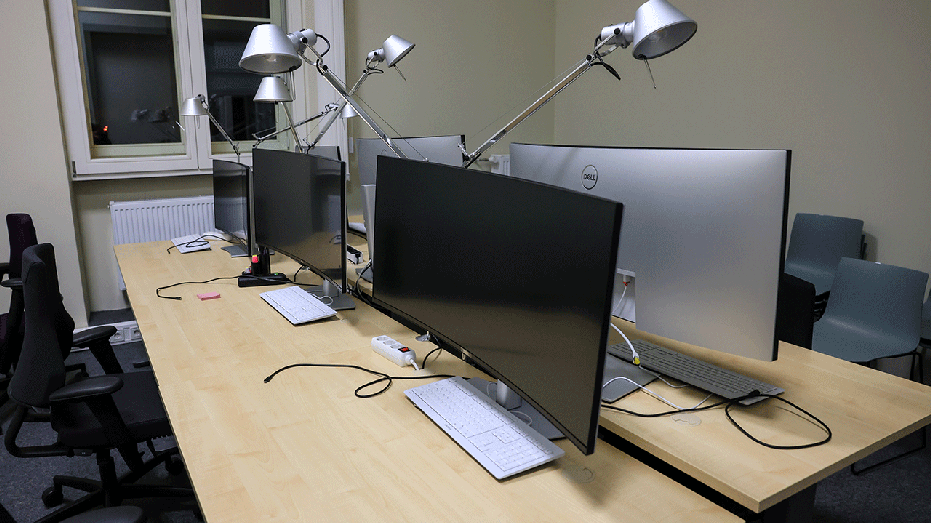 Desktop computers