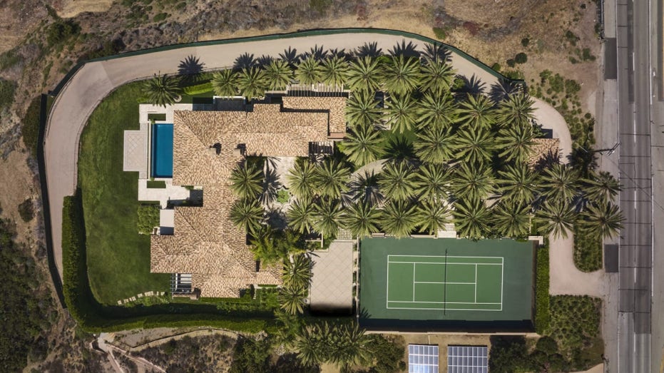 Aerial view of Cher's mansion