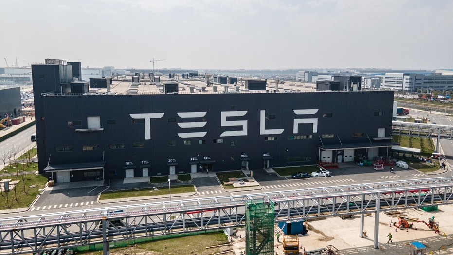 Bird's-eye view of Tesla Shanghai Gigafactory