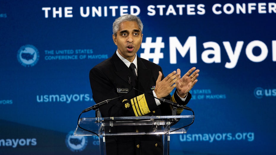 U.S. surgeon general Murthy speaks to conference of mayors