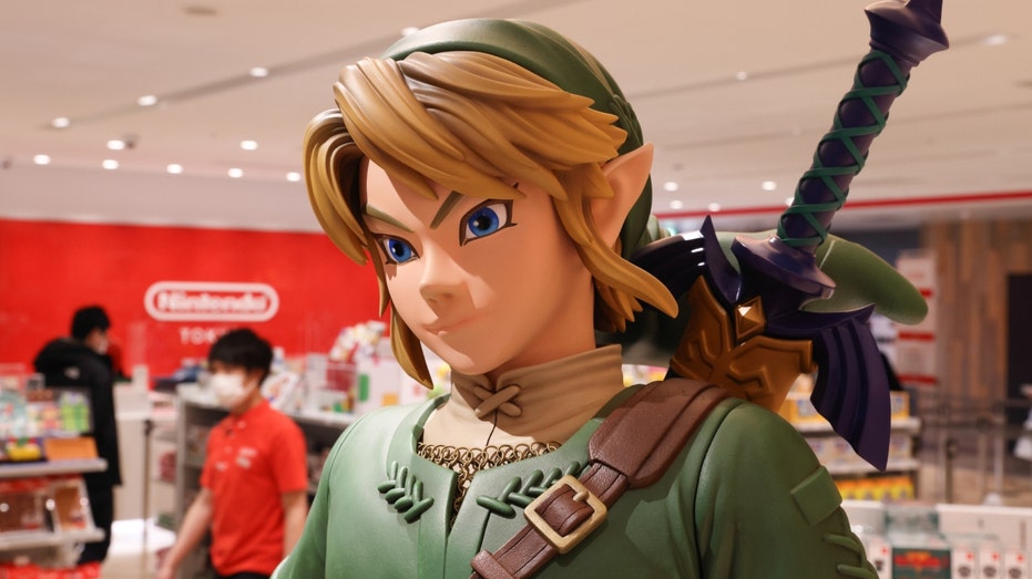  Legend of Zelda Link figurine