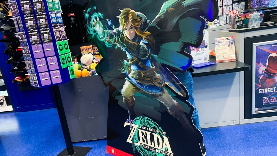 Legend of Zelda promotional banner in France