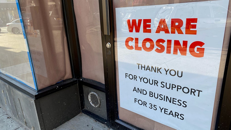 Small business closes in Queens, New York
