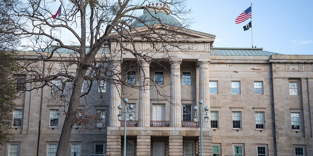 North Carolina bill banning ESG in hiring, investment sent to governor's desk - Vimarsana News