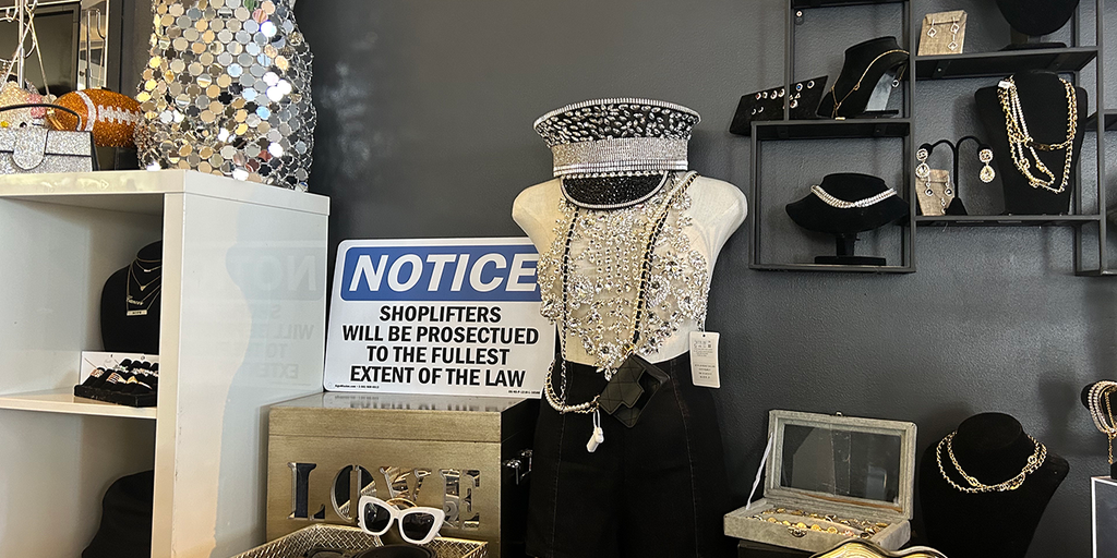 Organized retail crime 'particularly acute' in California, industry expert says - Vimarsana News