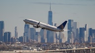 Airlines seek to extend cuts to flights in New York-area airports amid staffing shortage