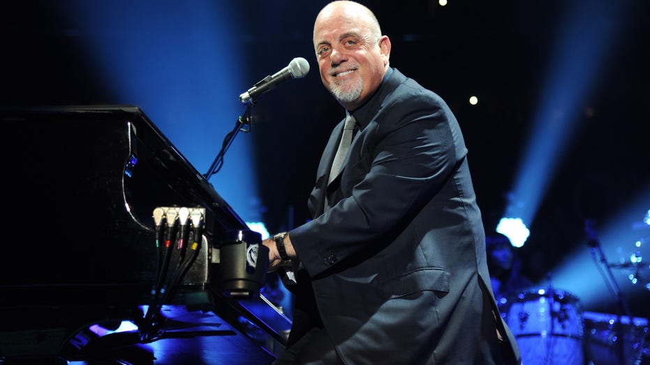 Billy Joel performance