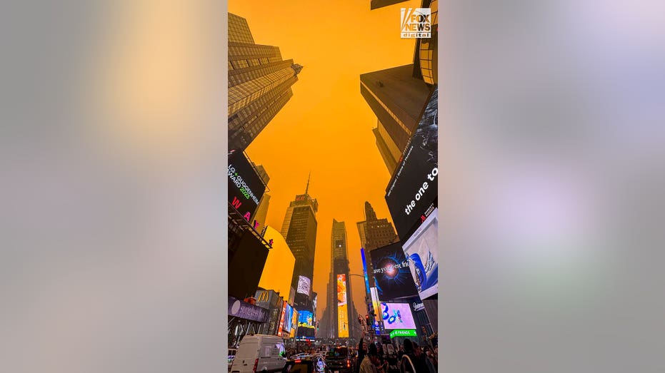 Wildfire haze Times Square