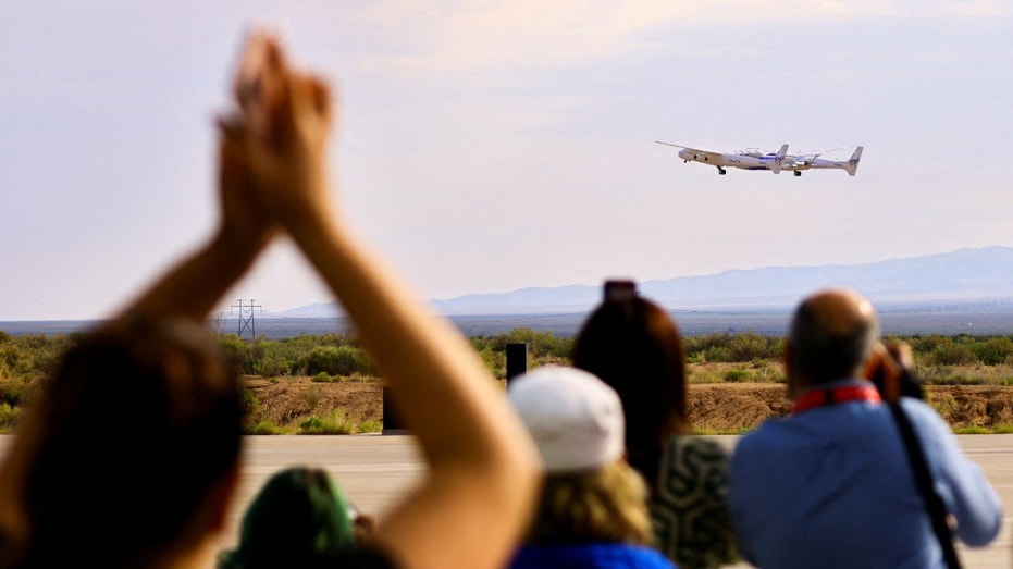 Virgin Galactic takeoff aircraft spaceflight