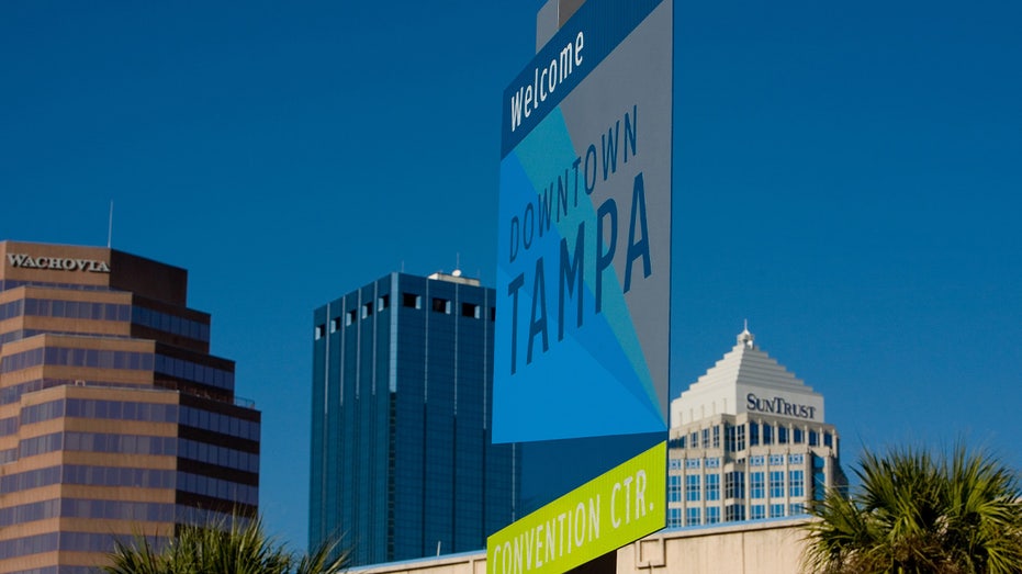 Tampa, Florida sign