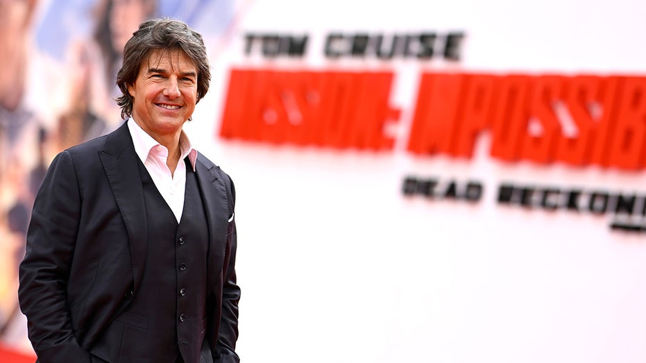 Tom Cruise red carpet