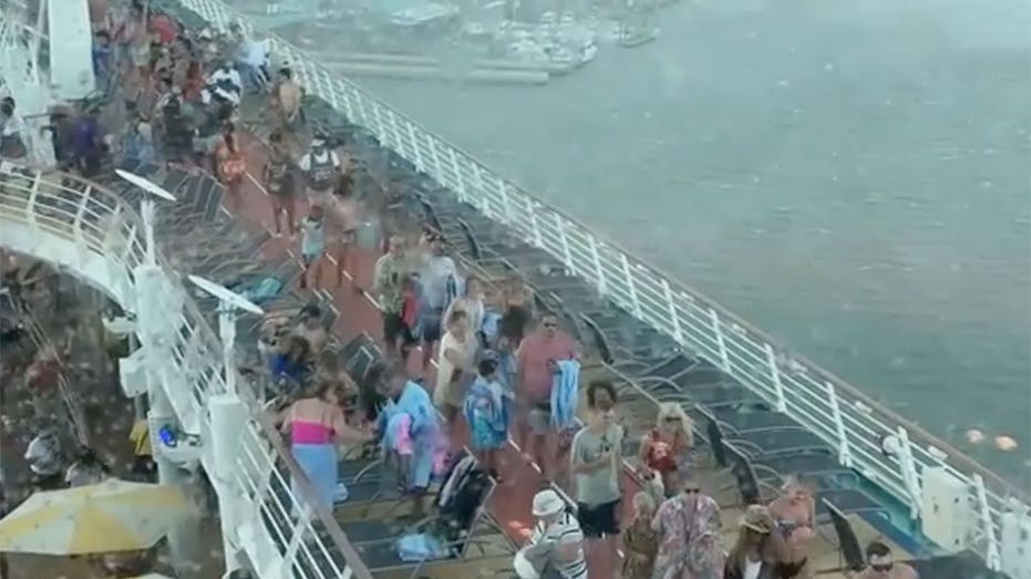 Royal Caribbean passengers run on deck