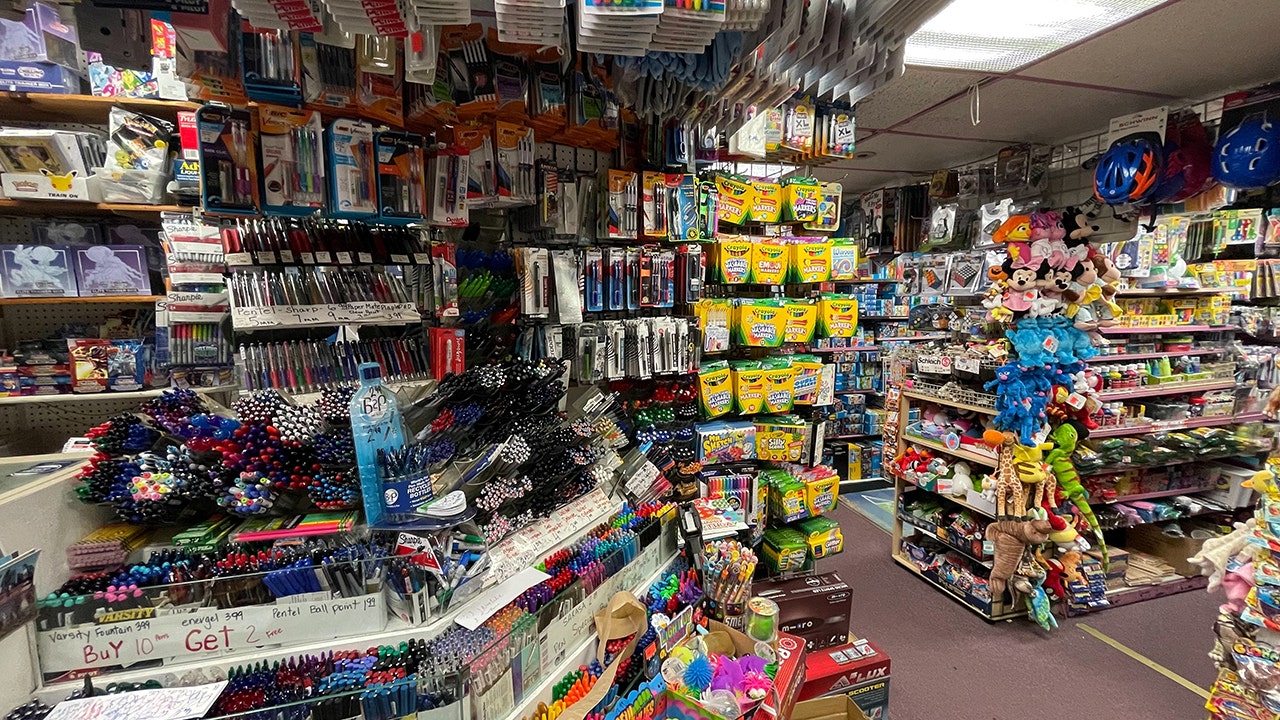 Tips to slash back-to-school shopping costs Tips to slash back-to-school shopping costs