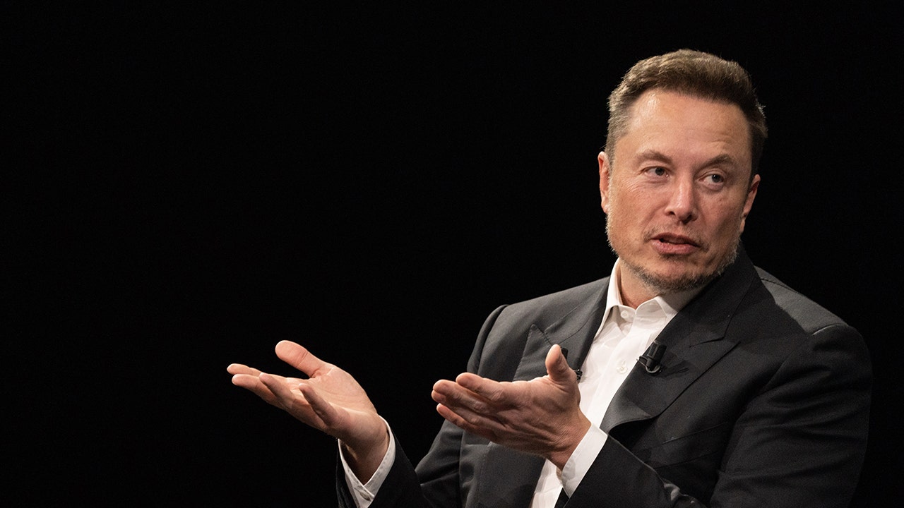 Why Elon Musk doesn't have access to all of SpaceX's top secret