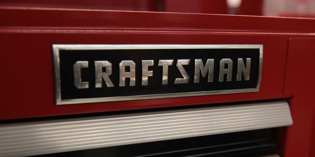 Craftsman factory in Texas shows challenges of reshoring manufacturing - Vimarsana News