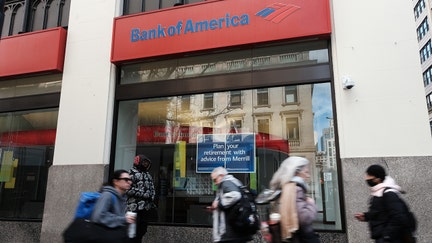 NEW YORK, NEW YORK - MARCH 15: A Bank of America branch stands in Manhattan on March 15, 2023 in New York City. As concerns grow among clients of smaller banks following the Silicon Valley Bank collapse, Bank of America has seen an inflow of over $15 billion worth of deposits. Other banks deemed 'too big to fail' have also seen an increase in investments. (Photo by Spencer Platt/Getty Images) - Fox Business News