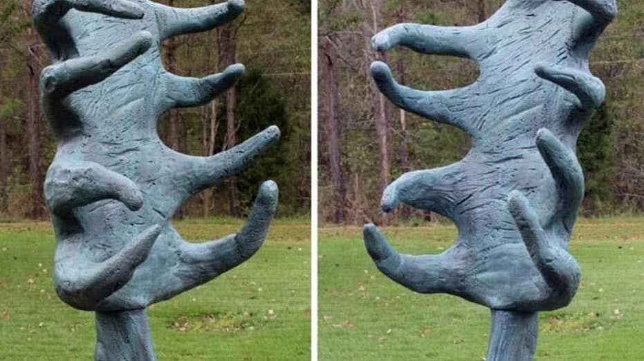 Beetlejuice statue