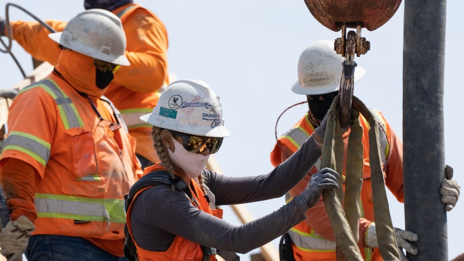 Construction workers in Los Angeles