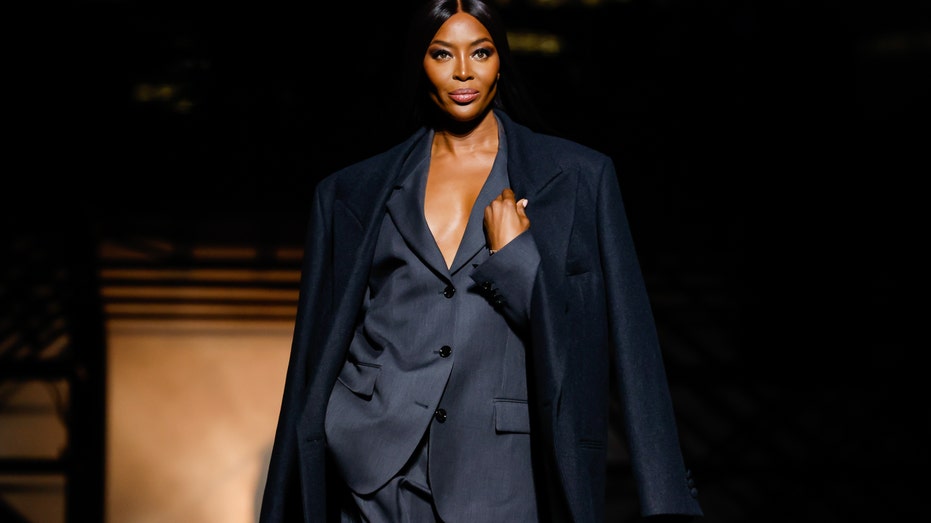 naomi campbell on runway at milan fashion week