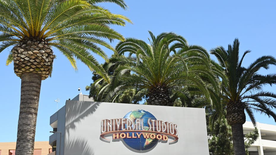 Entrance to Universal Studios