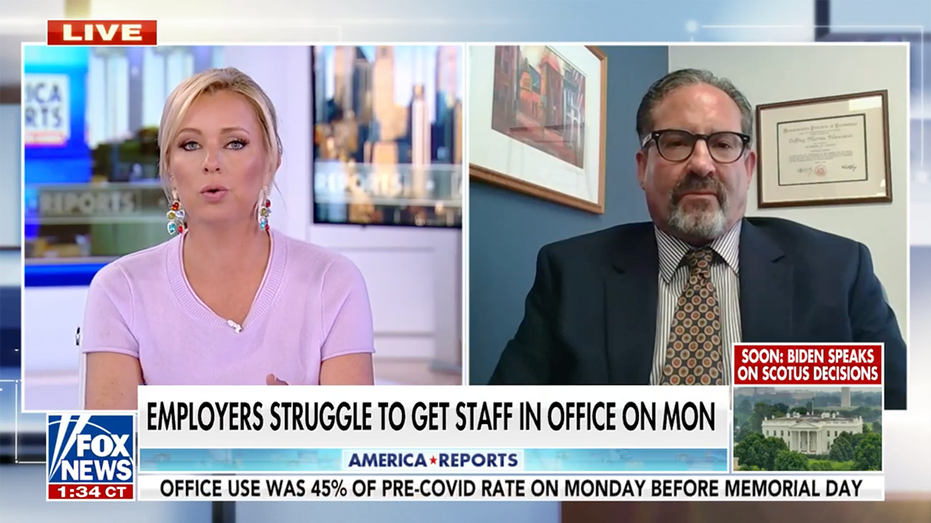 Sandra Smith and Jeff Hornstein side-by-side. Chyron reads "employers struggle to get staff in office on Mon"