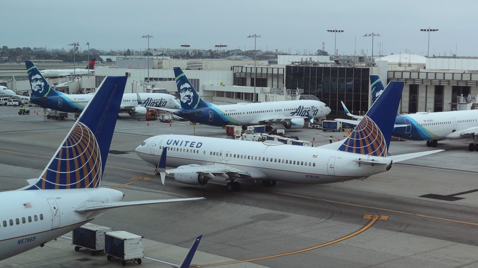 A United Airlines airplane at Los Angeles International Airport