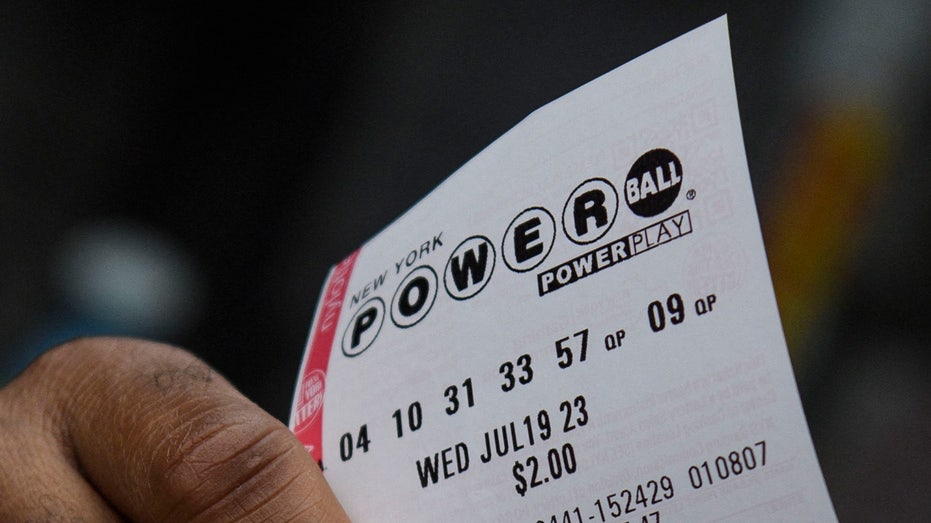 Powerball jackpot: New year kicks off with $810 million prize on the line - Fox Business