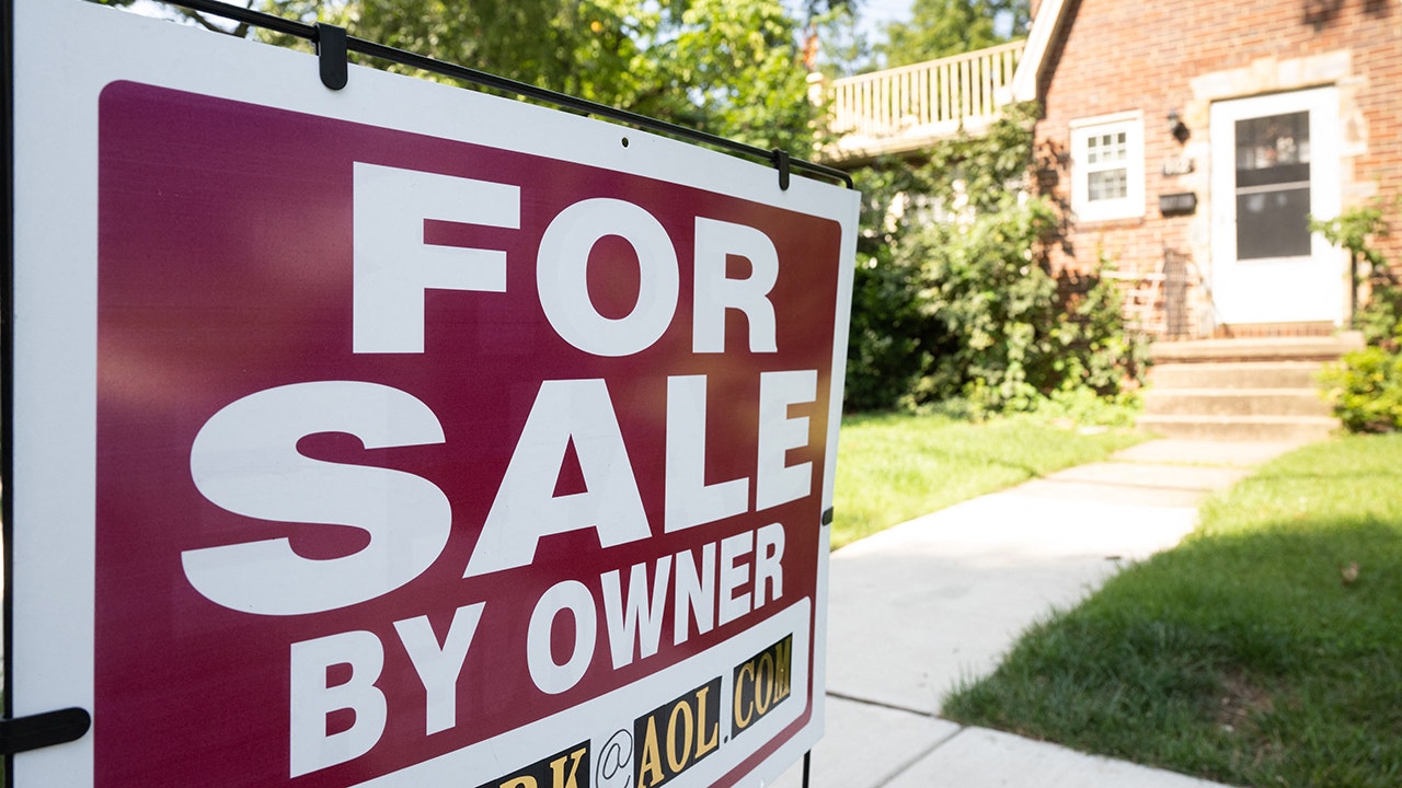 Home prices climb nearly 5% in October, largest increase of 2023: Case-Shiller