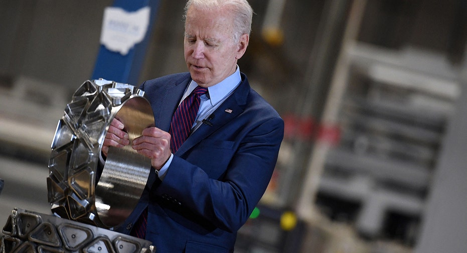 Biden gives jobs press briefing 