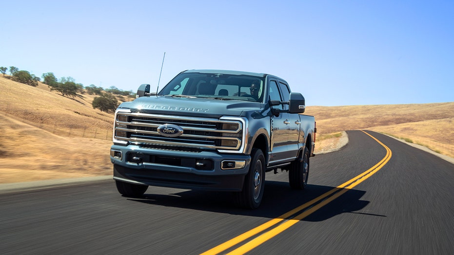 2023 Ford Super Duty F-350 Limited