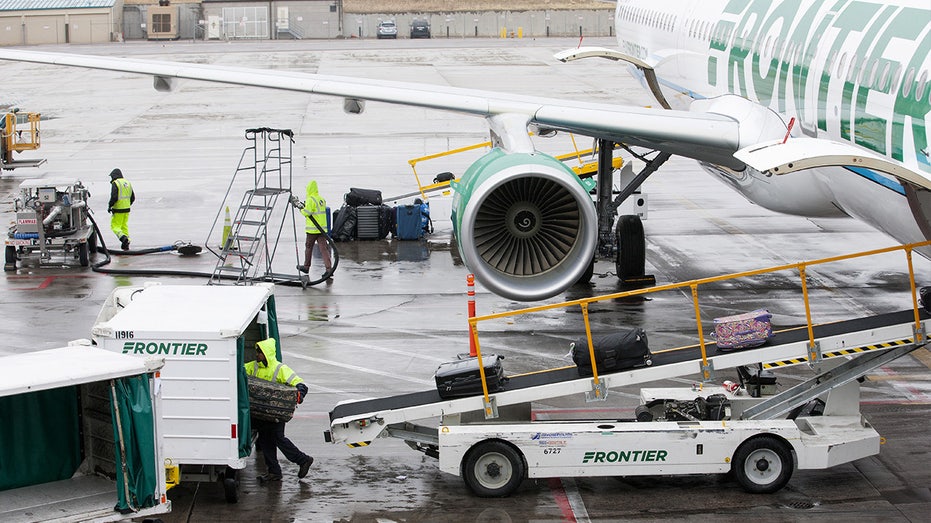 Frontier airlines checked online bag