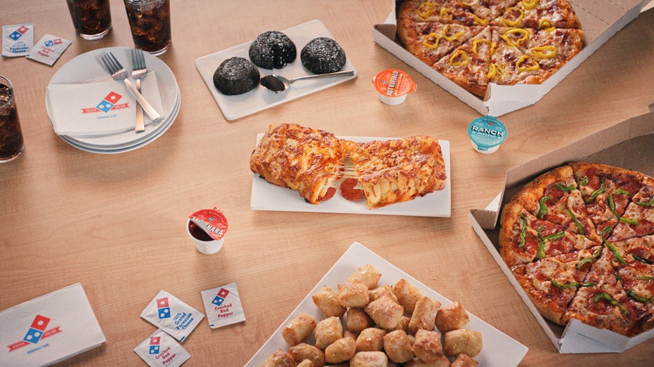 domino's cheesy bread