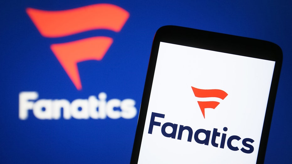 Fanatics logo