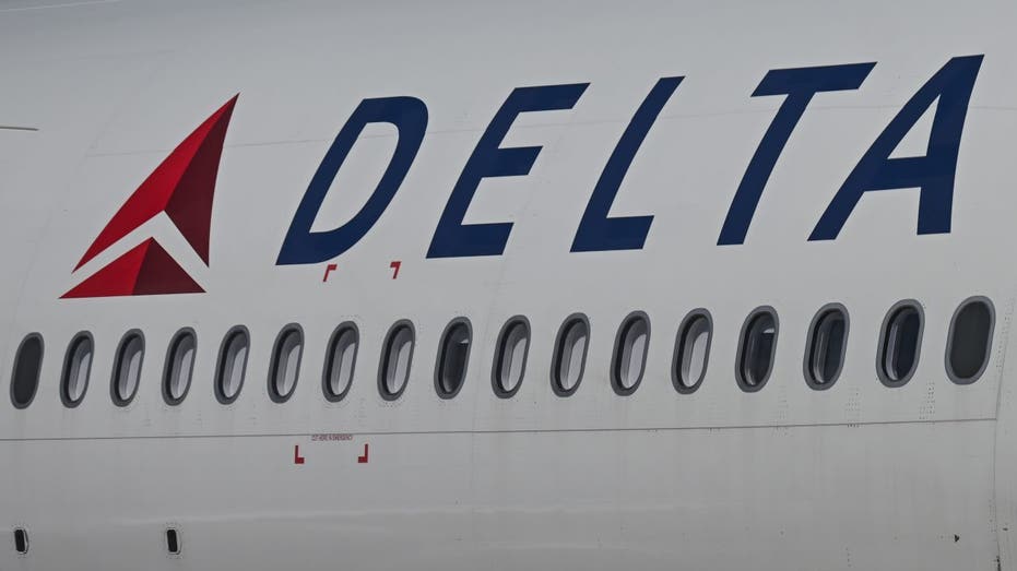 close-up image of Delta airlines logo