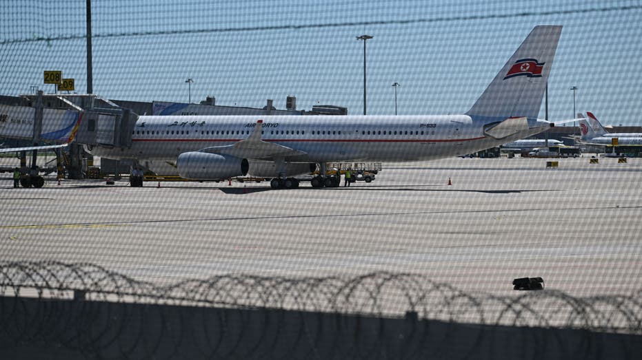 Air Koryo plane