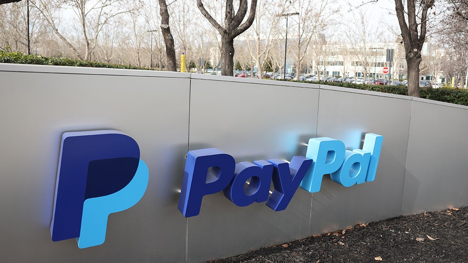 paypal signage