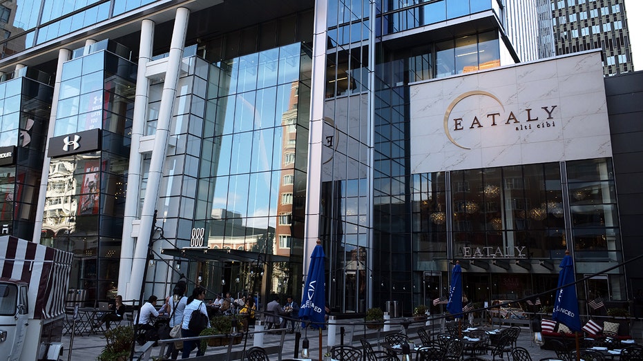 Exterior of Eataly Boston