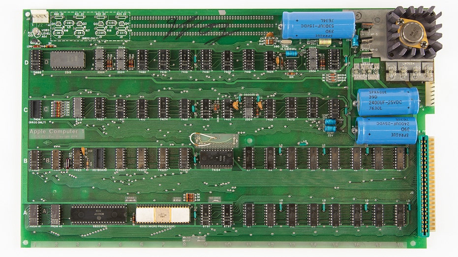 Part of Apple-1 computer getting auctioned by RR Auction