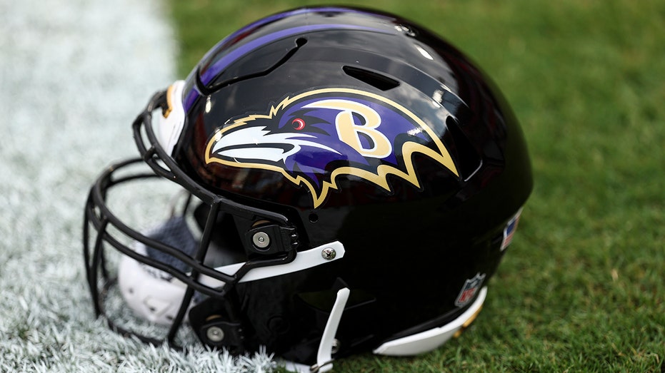 Baltimore ravens helmet