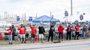 TOLEDO, OHIO - SEPTEMBER 18: United Auto Workers (U.A.W.) members picket outside the Jeep Plant on September 18, 2023 in Toledo, Ohio. The U.A.W. walked out of three locations on Thursday night at midnight, marking the first time they&apos;ve been simultaneously on strike at Ford, General Motors, and Stellantis the big three automakers. (Photo by Sarah Rice/Getty Images)