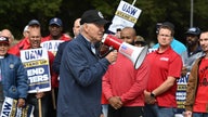 After visiting strike, Biden will leave negotiations ‘up to the UAW leadership,' White House says