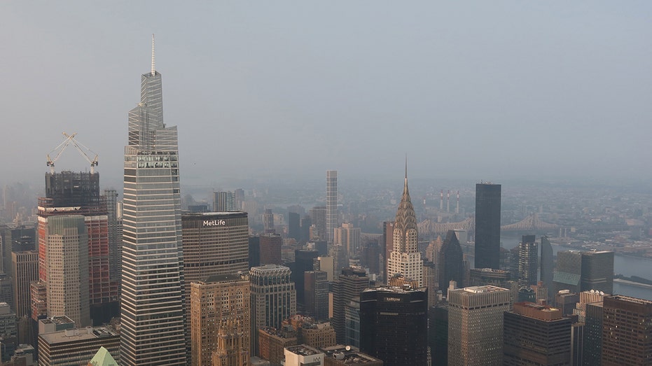 EPA Delays New Ozone Pollution Standards For Businesses Until After   GettyImages 1504934935 