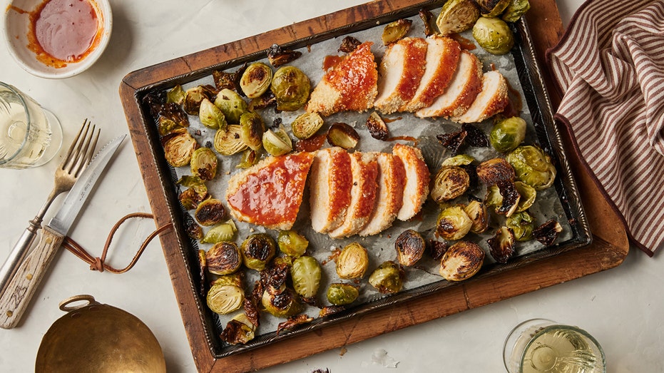 Home Chef announces partnership with social media star, cookbook author